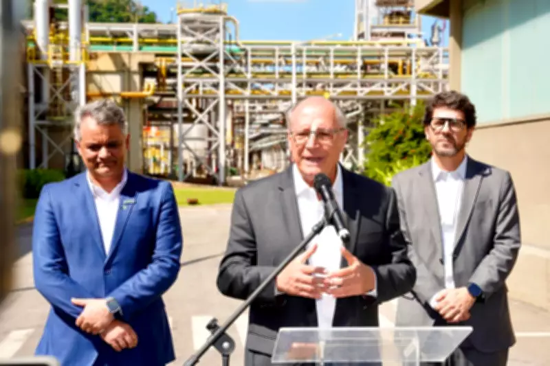 Alckmin visita fábrica moderna em Cubatão e destaca investimento bilionário em indústria sustentável
