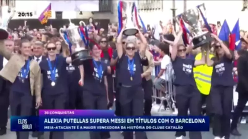 Alexia Putellas ultrapassa Messi e se torna maior campeã da história do Barcelona
