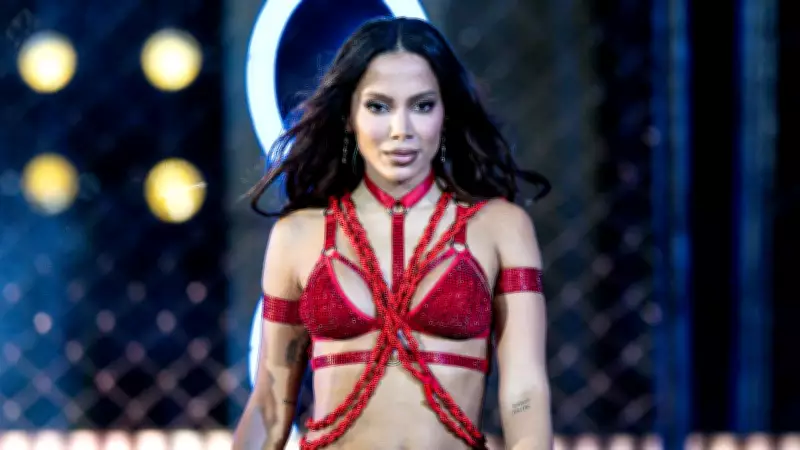 Anitta celebra sucesso no Saturday Night Live como primeira brasileira no programa