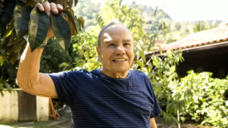 Aos 93 anos, Stênio Garcia acusa filhas de mentira em disputa por imóvel no Rio