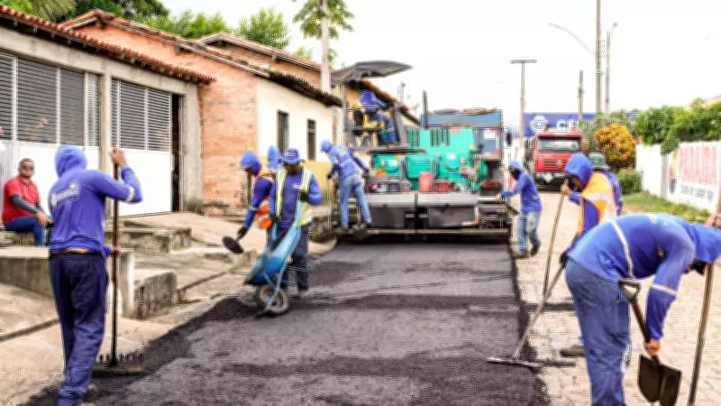 Arraial inicia asfaltamento de sete ruas estratégicas com investimento de R$ 1,5 milhão