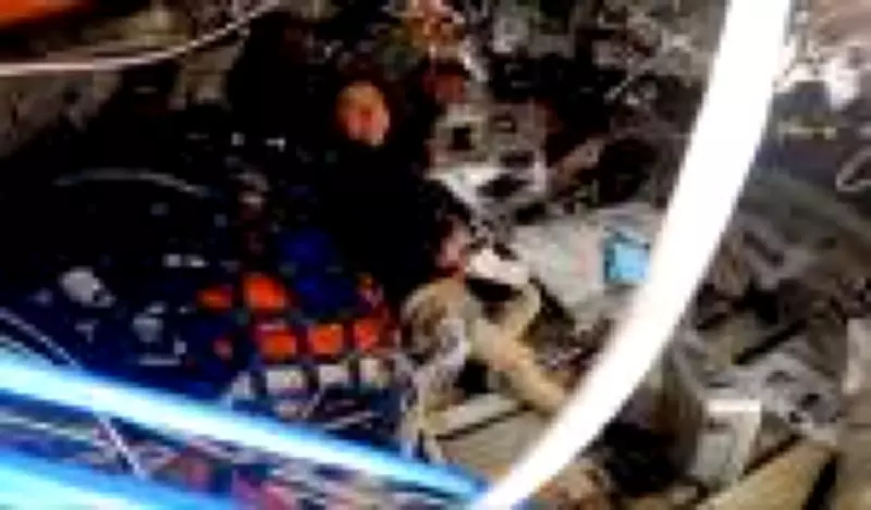 Astronautas fazem propaganda 'sem querer' da Nutella durante retorno da Lua