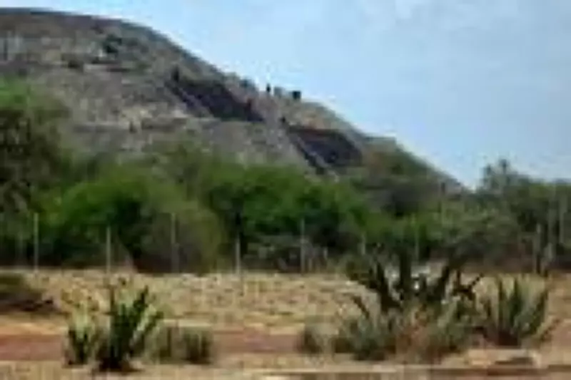 Ataque a tiros em Teotihuacan mata turista canadense e deixa feridos no México