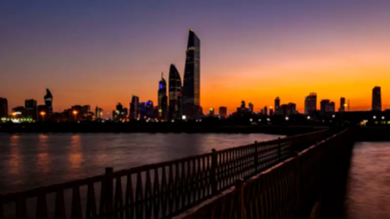 Ataques com drones e mísssies do Irã atingem usinas e complexos no Kuwait e Emirados Árabes Unidos