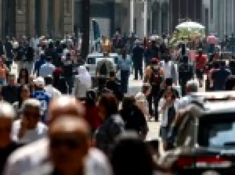 Atividade de micro e pequenos negócios registra retração em março, aponta índice da SumUp