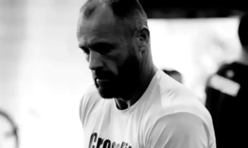 Atleta de crossfit morre após infarto durante treino em Araras, SP