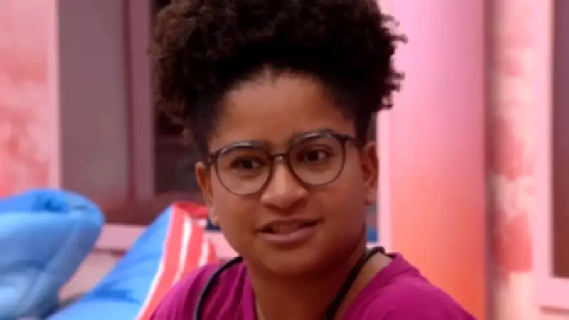 Ator de 'Rebelde' envia mensagem de apoio a participante do BBB 26 via Instagram
