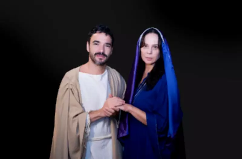 Auto da Paixão de Cristo reúne milhares nos Arcos da Lapa com Caio Blat como Jesus