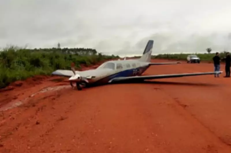 Avião com 5 pessoas faz pouso forçado em MT após falha no motor e será desmontado