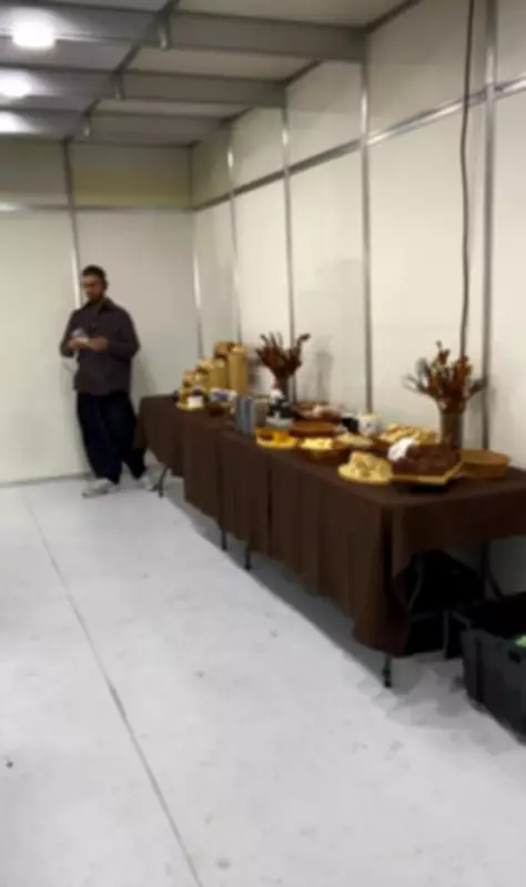 Bastidores do Rio Fashion Week: a intensa preparação dos modelos antes da passarela