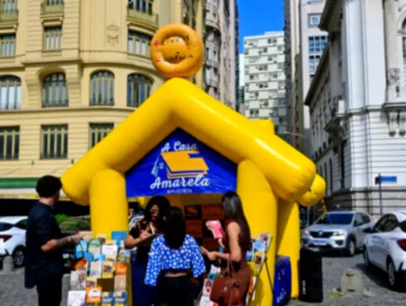 Biblioteca A Casa Amarela Inaugura Espaço Cultural na Estação Cinelândia do MetrôRio