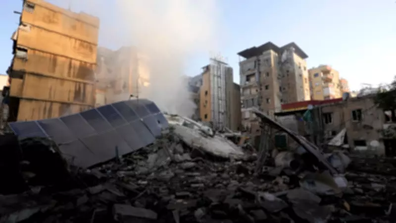 Bombardeios de Israel no Líbano danificam 129 unidades de saúde e matam 100 profissionais