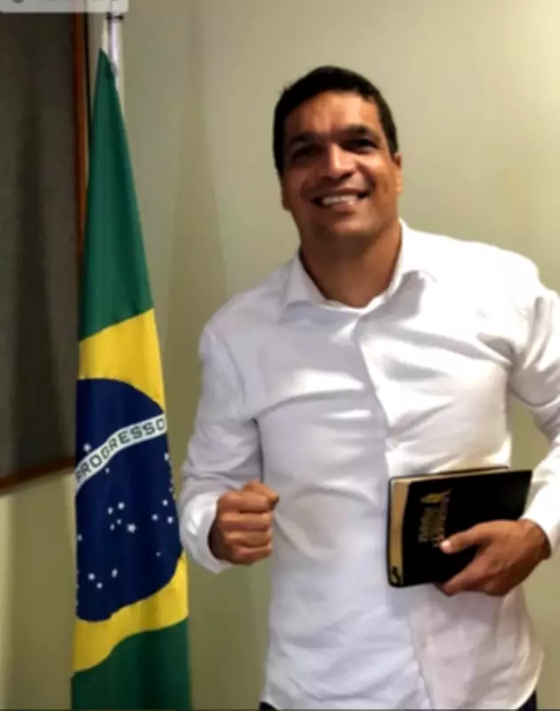 Cabo Daciolo anuncia pré-candidatura à Presidência pelo Mobiliza, abandonando Senado