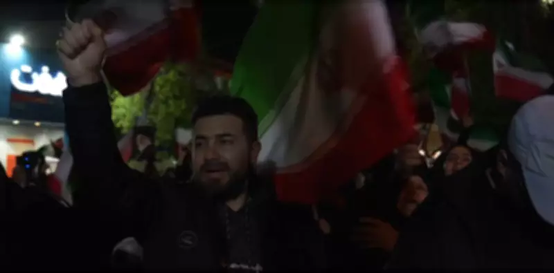 Caco Barcellos e Thiago Jock registram protestos no Irã durante cobertura exclusiva