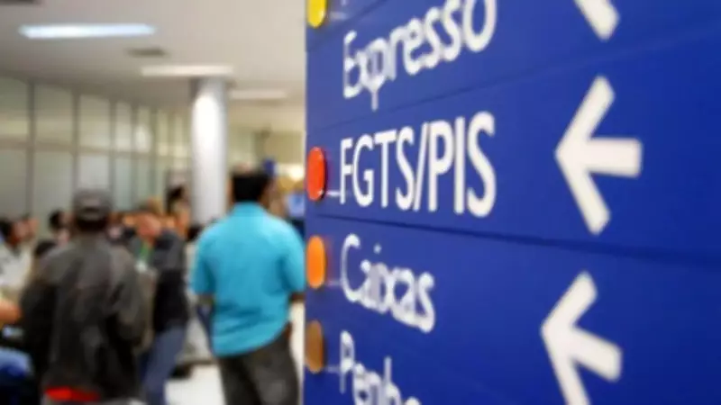 Caixa paga novo lote do PIS/Pasep para trabalhadores de 1971 a 1988