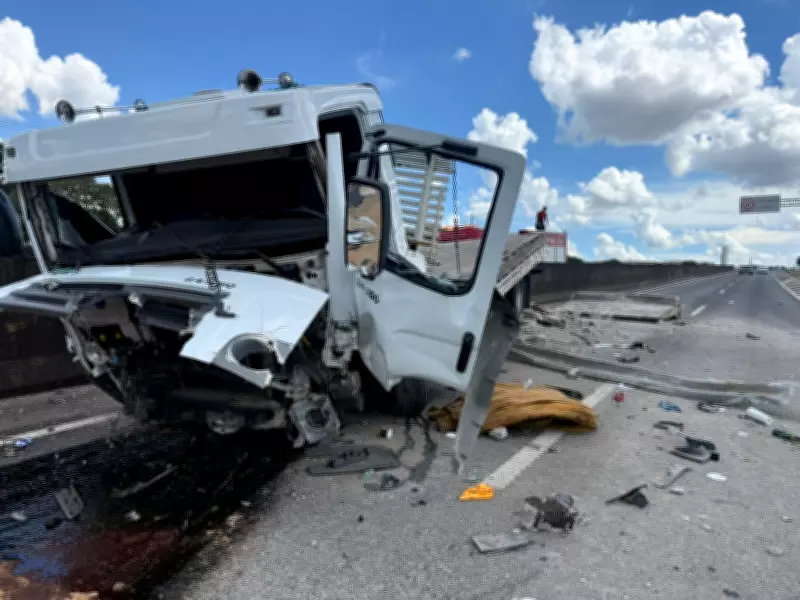 Caminhão colide com barreira na SP-304 em Americana e causa interdição de faixas