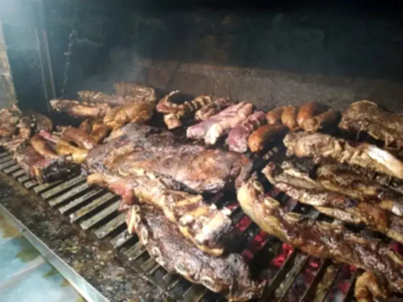Carne de burro ganha espaço na Argentina em meio à alta da inflação