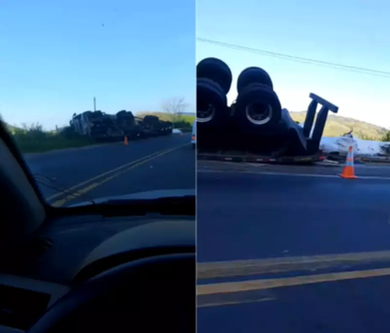 Carreta carregada de sal tomba em curva perigosa da BR-356 no Noroeste Fluminense