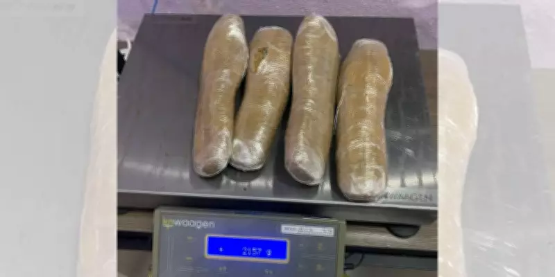 Casal de bolivianos é preso com haxixe escondido em sapatos em Santa Cruz do Rio Pardo
