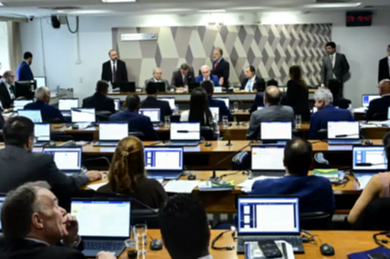 CCJ do Senado pode votar PEC que extingue aposentadoria compulsória para servidores infratores