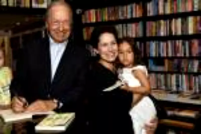 Cecília Malan lança livro sobre maternidade com histórias de 21 mulheres brasileiras