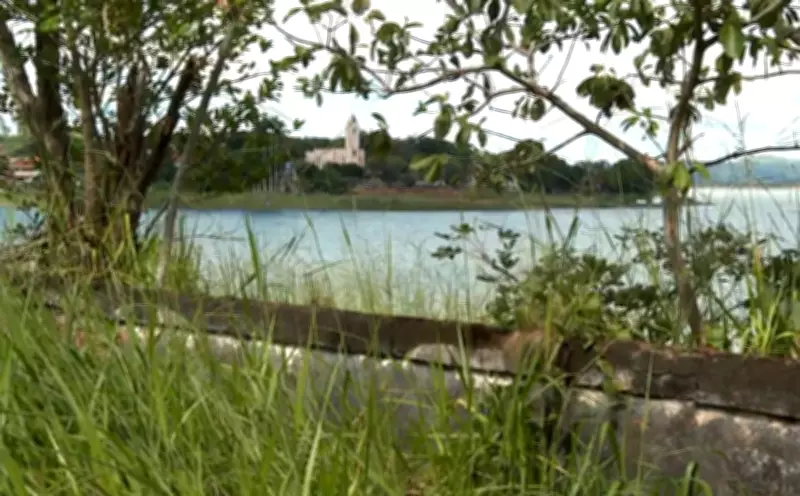 Cemitério Submerso de Itaci: História Viva nas Águas de Furnas em Carmo do Rio Claro