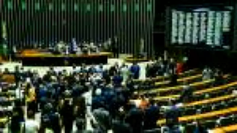 Centrão articula derrubada de veto de Lula ao PL da Dosimetria no Congresso