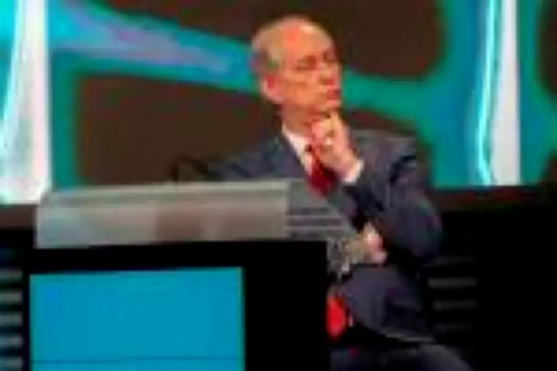 Ciro Gomes analisa convite de Aécio Neves para disputar a Presidência da República