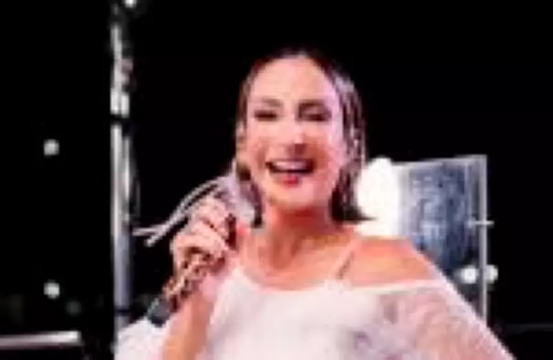Claudia Leitte se defende de acusações de intolerância religiosa em polêmica