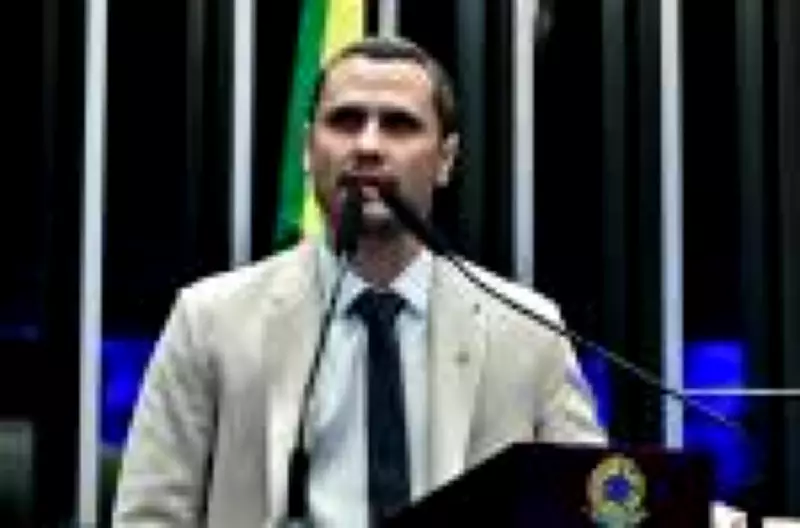 Cleitinho, cotado por Flávio Bolsonaro em MG, gera crise com bolsonaristas após críticas a Trump e militares