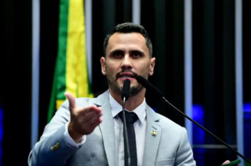 Cleitinho lidera pesquisa Quaest para governo de MG, mas ainda não definiu candidatura