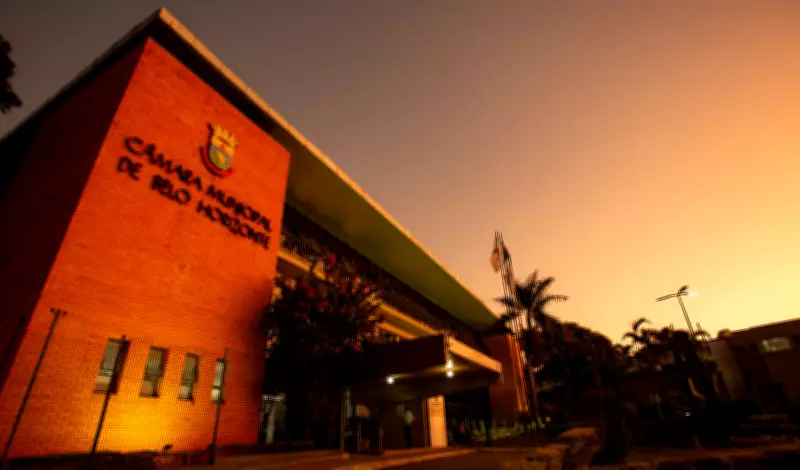 Câmara de BH sanciona lei que permite redução de jornada de assessores parlamentares