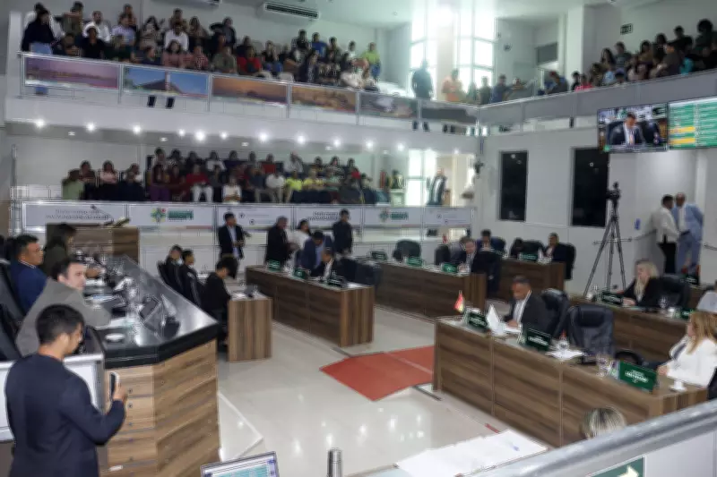 Câmara de Macapá rejeita arquivamento de processo contra vice-prefeito Mário Neto