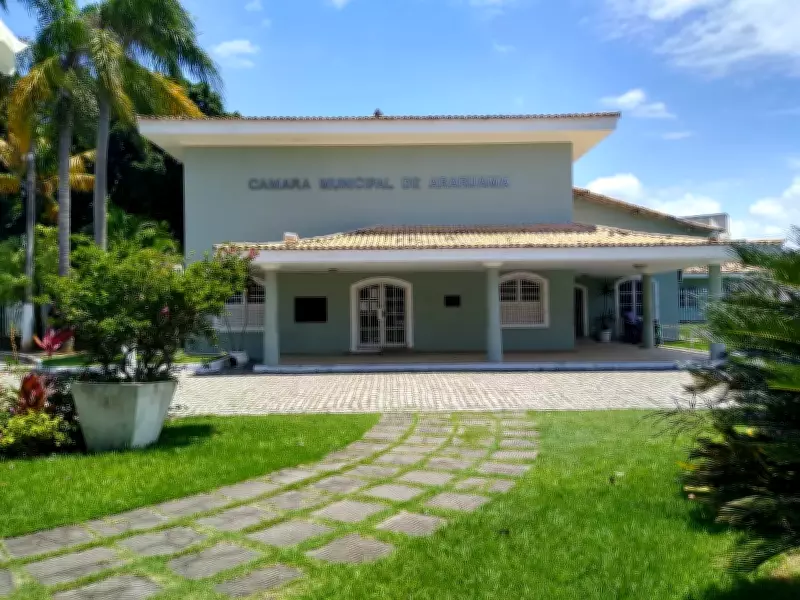 Câmeras flagram tentativa de homicídio contra empresário em Araruama