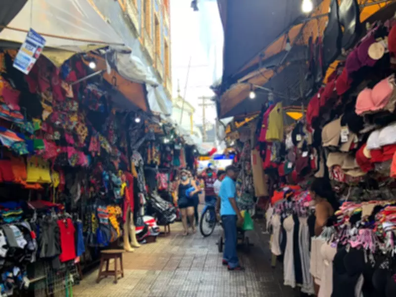 Comércio de Manaus terá horários especiais no feriado de Tiradentes