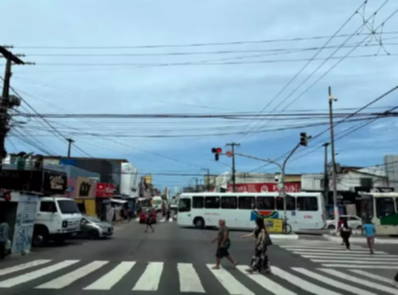 Comércio em Natal terá horário especial no feriado de Tiradentes nesta terça