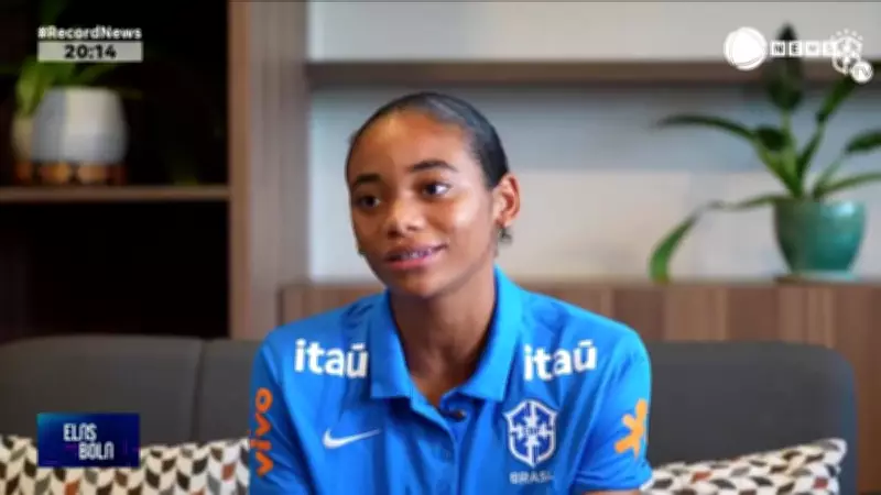 Conheça a zagueira Elo, destaque da seleção brasileira sub-17