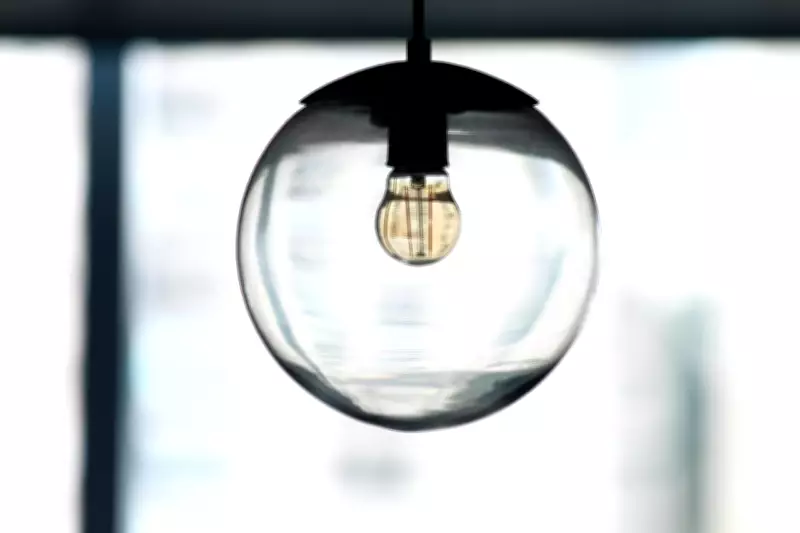 Conta de luz fica mais cara em Pernambuco com reajuste de 4,25%