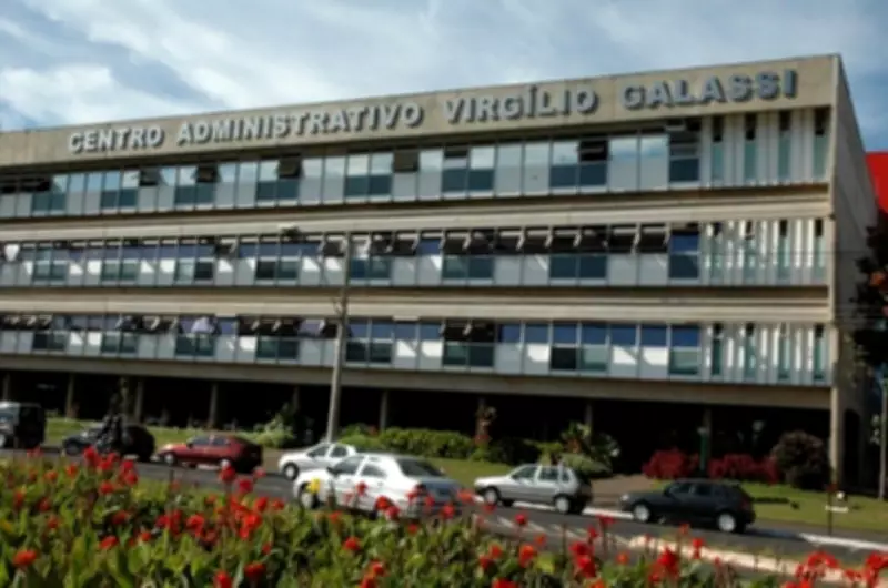 Corregedora de Uberlândia é afastada por suspeita de manipular processos