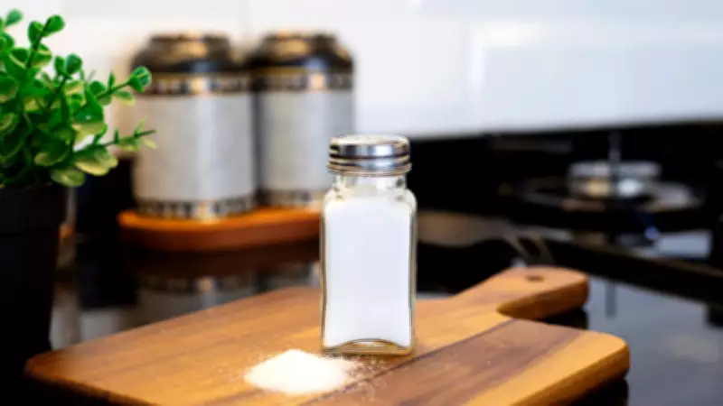 Cuidado na cozinha: 8 itens que acumulam mais germes que um vaso sanitário