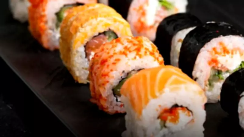 Decon interdita setor de sushi em padaria nobre de Fortaleza por falhas sanitárias graves