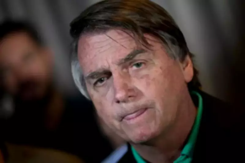 Defesa de Bolsonaro solicita ao STF autorização para cirurgia no ombro