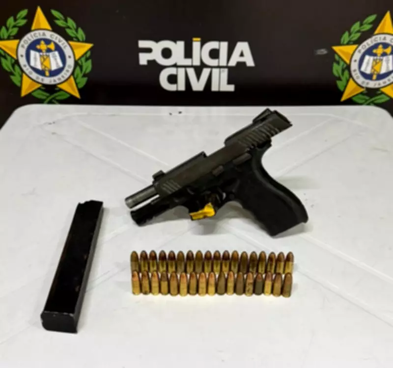 Denúncia leva polícia a tio de suspeita de tráfico em Barra Mansa; arma é apreendida
