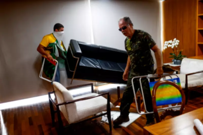Dentista de 73 anos tem prisão definitiva decretada por invasão ao Planalto em 8 de janeiro