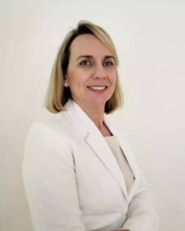 Dentística e Prótese: Especialização Integrada na Unic para Elevar sua Carreira