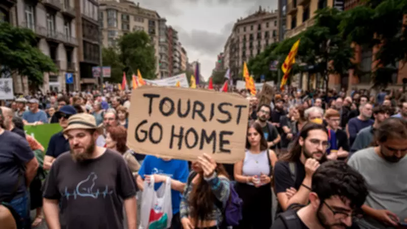 Destinos para visitar antes que o turismo excessivo os deteriore