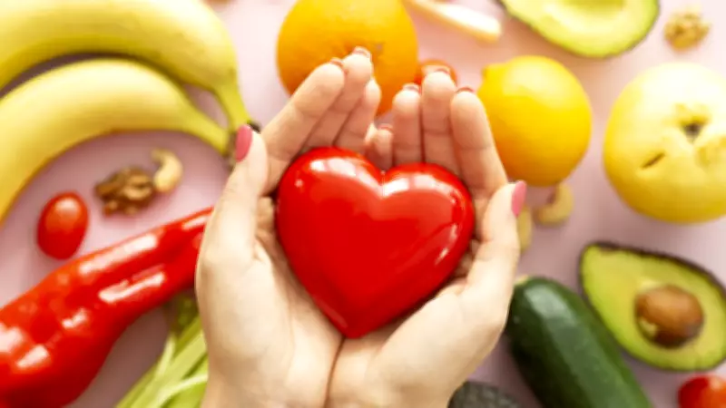 Dietas para o coração: qualidade dos alimentos supera restrição de carboidratos ou gordura