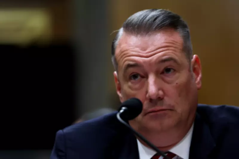 Diretor do ICE, Todd Lyons, renuncia após liderar política de deportações de Trump