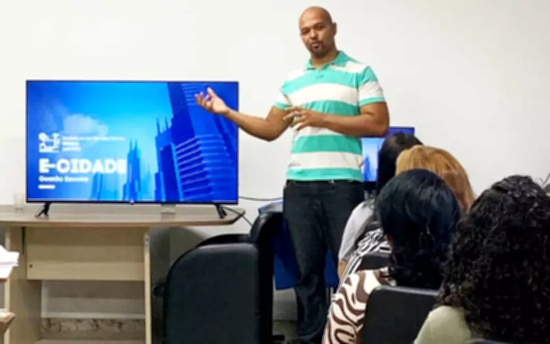 Diário Eletrônico da Rede Municipal é aprimorado com nova digitalização
