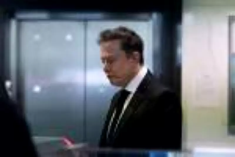 Elon Musk admite em tribunal que foi 'tolo' ao investir na OpenAI